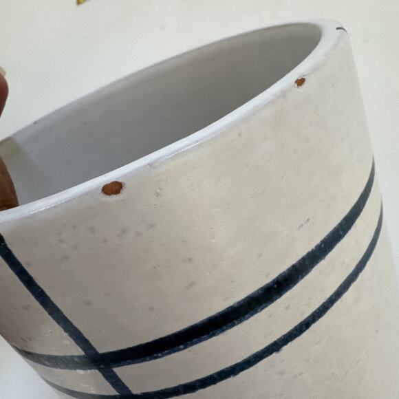 Crate and Barrel Tunise Terracotta Vase Made in Portugal Modern MCM - Picture 9 of 9